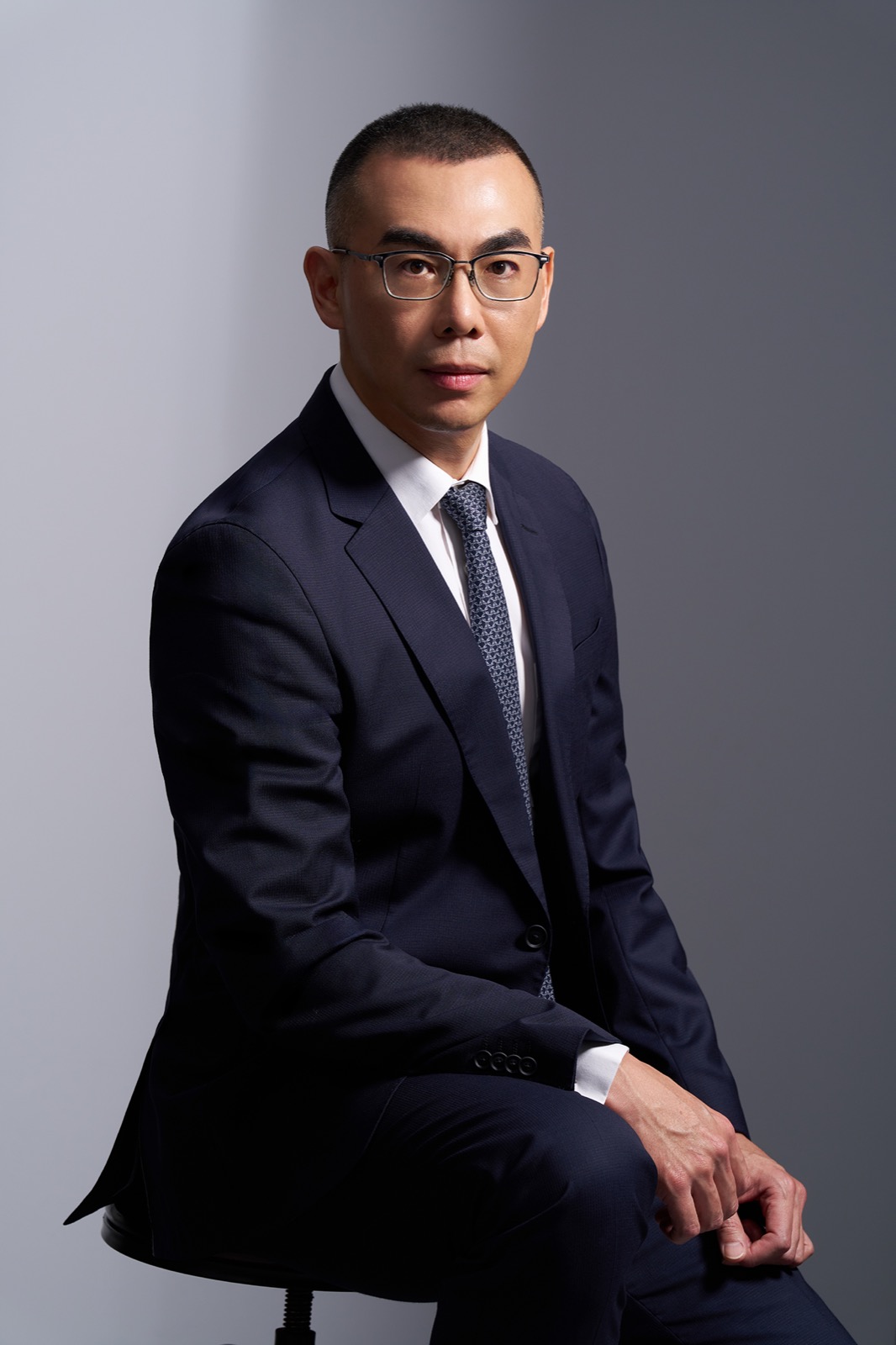 范晉魁律師肖像